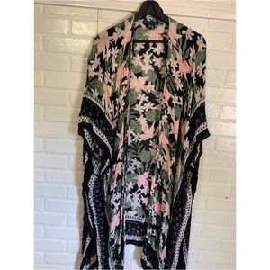 AE floral Kimono ✨